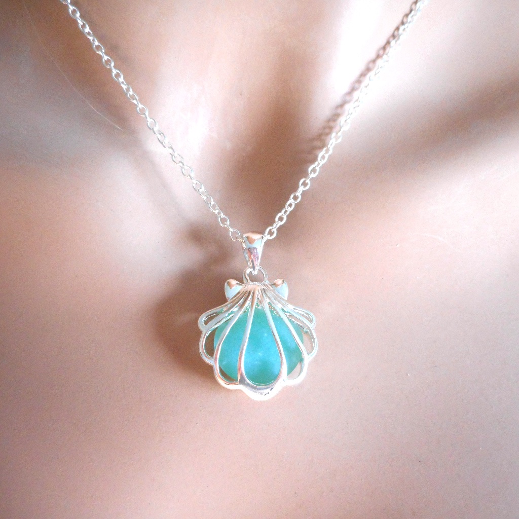 Encased Tumbled Sea Glass Necklace 24$